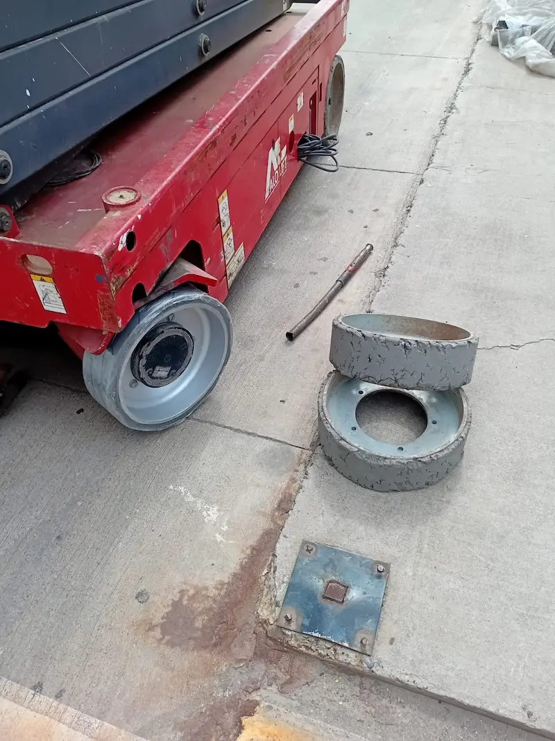 2832fffe-5350-4e7b-8b37-19f46e371d51 2